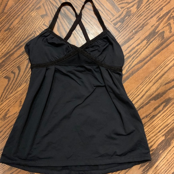 **2/$25**Lululemon athletic top - Picture 1 of 8
